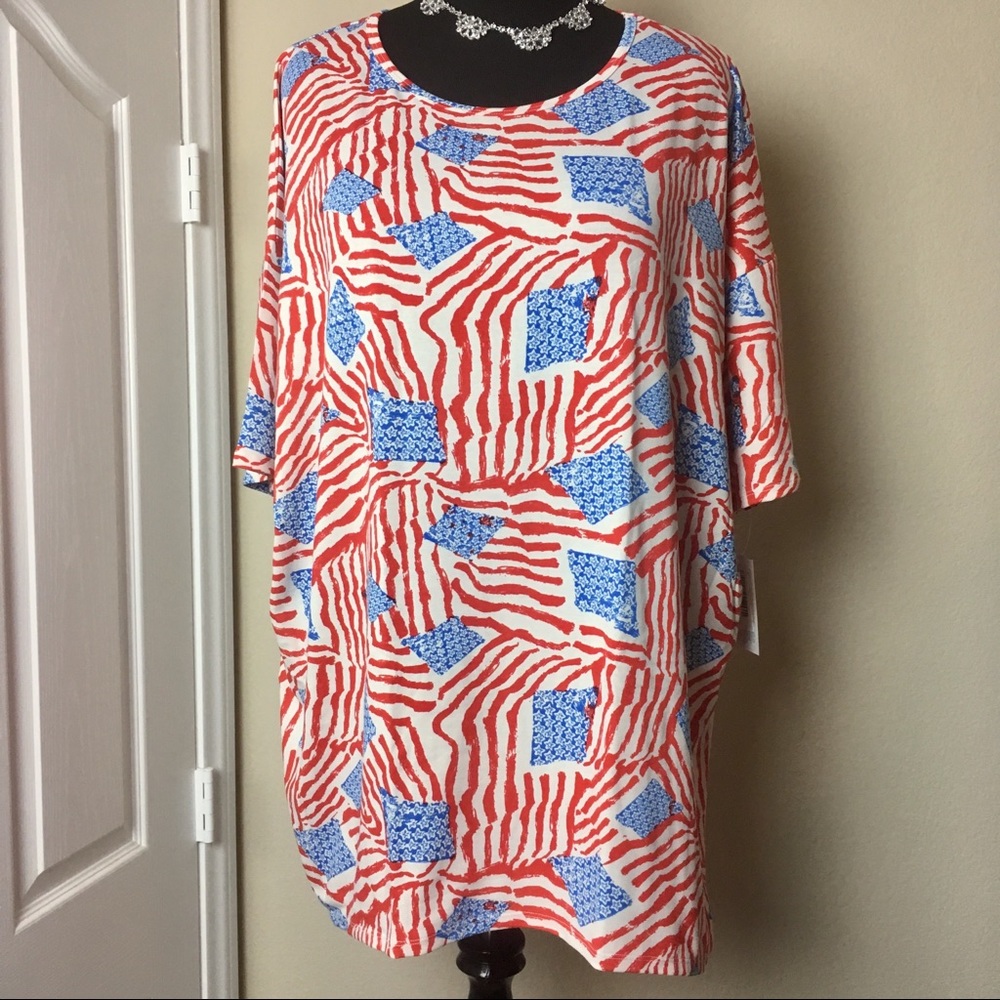 NWT LuLaRoe AMERICANA Irma Tunic Top